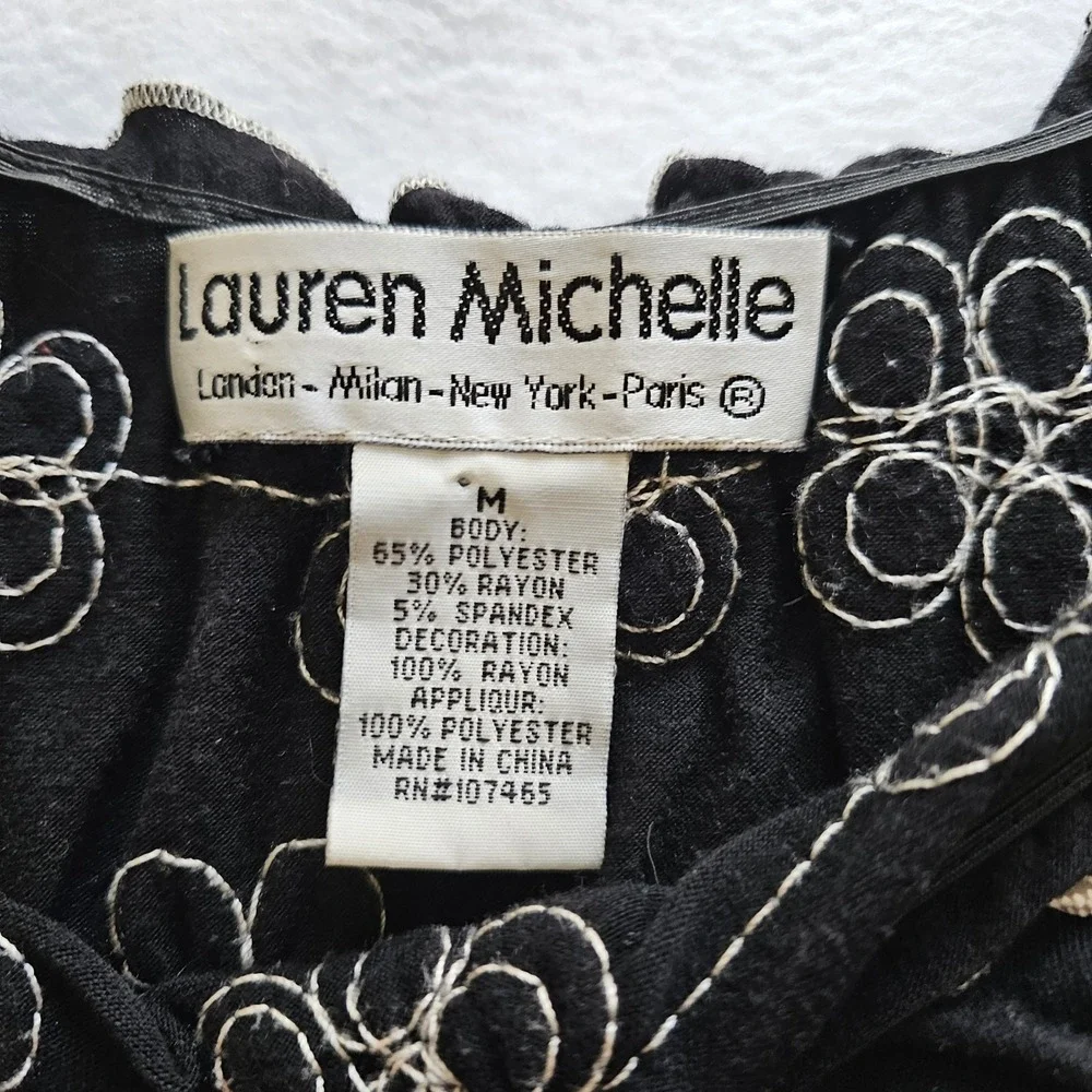 Lauren Michele ladies Black With White Applique Floral Designs, Cap Sleeves. Med - Picture 5 of 7